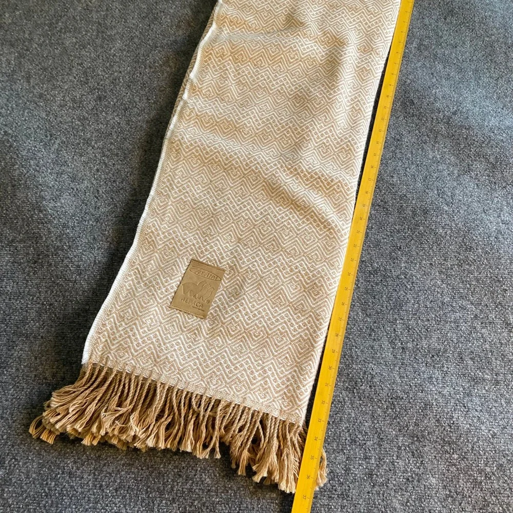 Tex Alpaca Peru Tan Cream Geometric Diamond‎ Weave Alpaca Wool Fringe Scarf